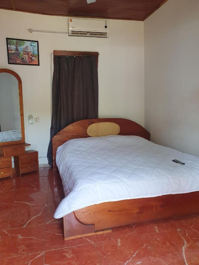 Comfort Beach Resort Biriwa Exterior foto